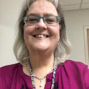 Meet your Posher, Becky